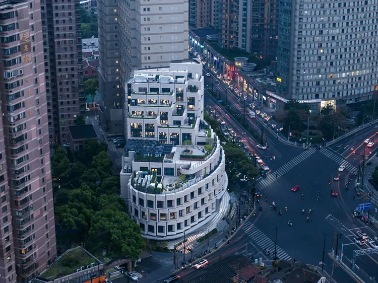 1761704630121528.jpg 06.jpg